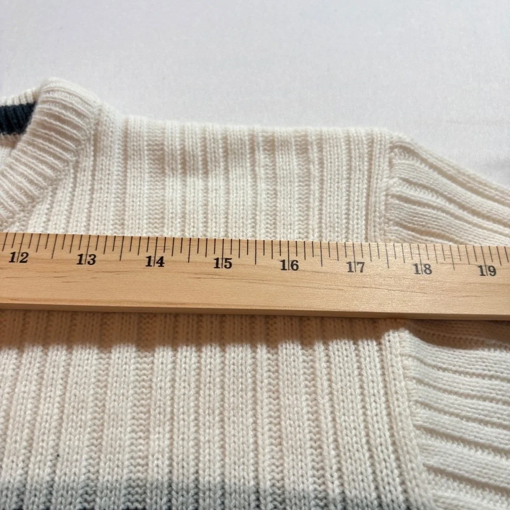 Xtremegear Striped Ribbed Knit Sweater Men Medium Cream Navy Blue Crewneck Pullo